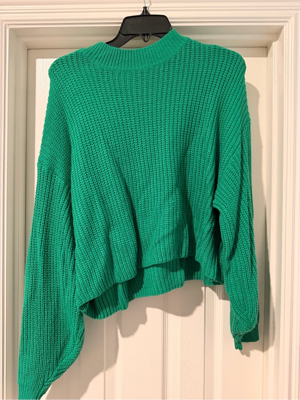 SHEIN Vibrant Emerald Green Cropped Waffle Knit Crewneck Sweater